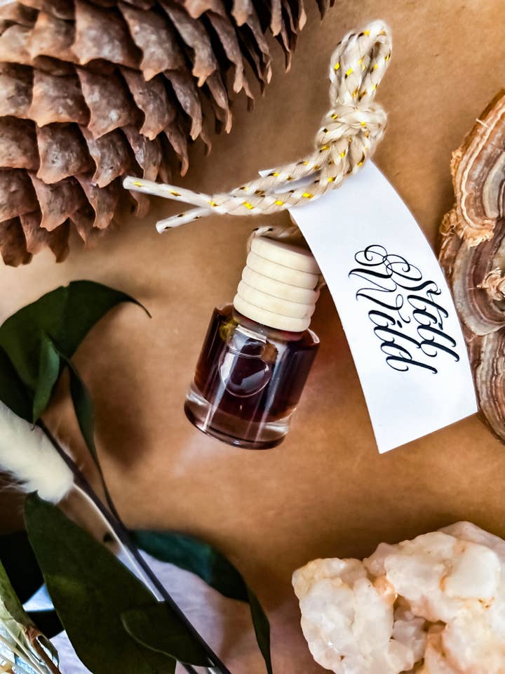 Poet’s Leaf / Hanging Aroma Diffuser for wholesale by Still Wild