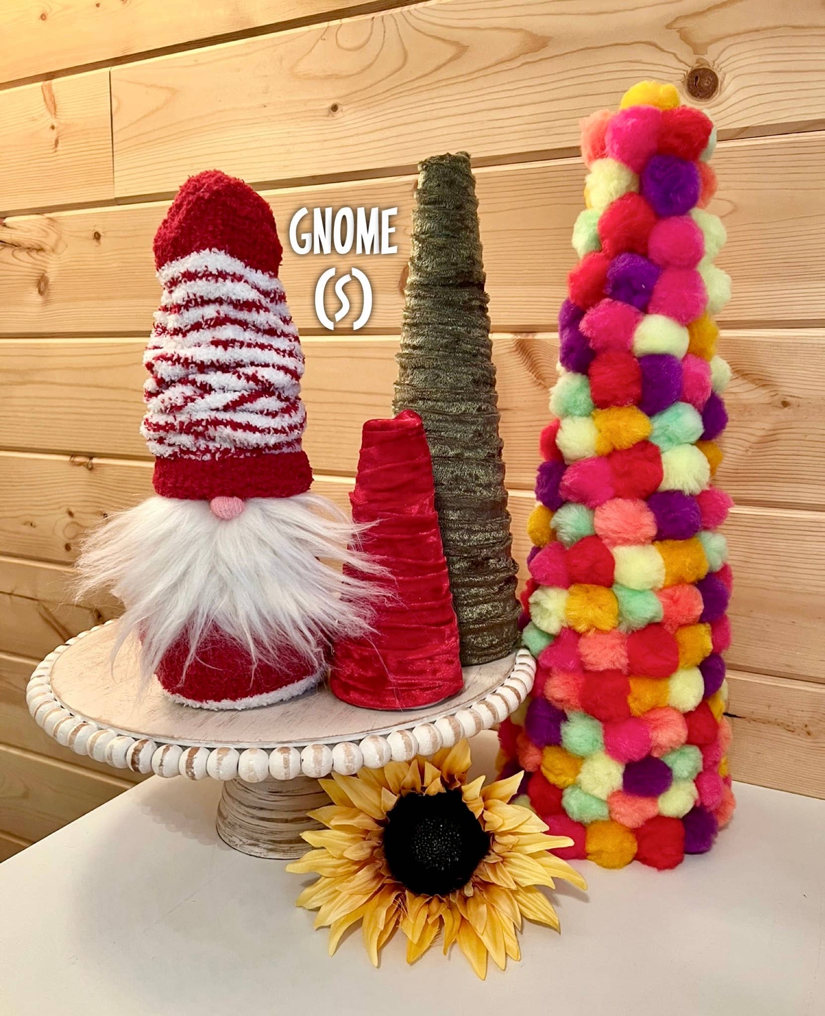 Leanne Bruce Co. - Wholesale Decorative Tabletop Object - Handmade GNOMES from Holiday to Spring to Fall Decor Gnomes9