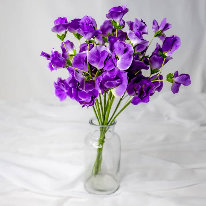 Realistic Artificial Flowers - Wholesale Artificial flowers - Mauve Sweet Pea - Realistic Artificial Flowers1