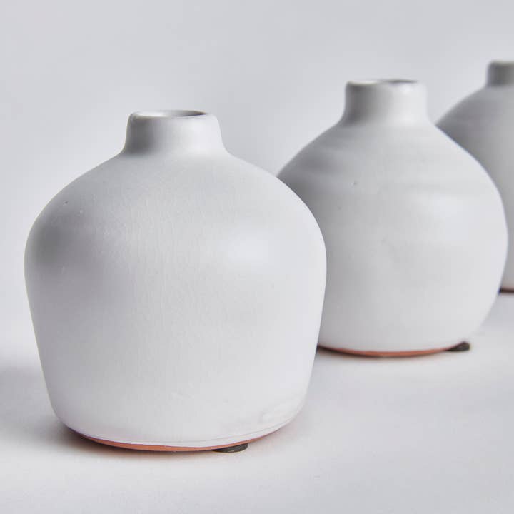 White Kassi Bud Vases, Set Of 3 for wholesale on Faire3