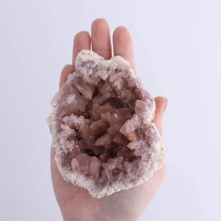 Mi Esperanza Minerals - Wholesale Spiritual Stone/Crystal - Pink Amethyst Geodes Flat of 125