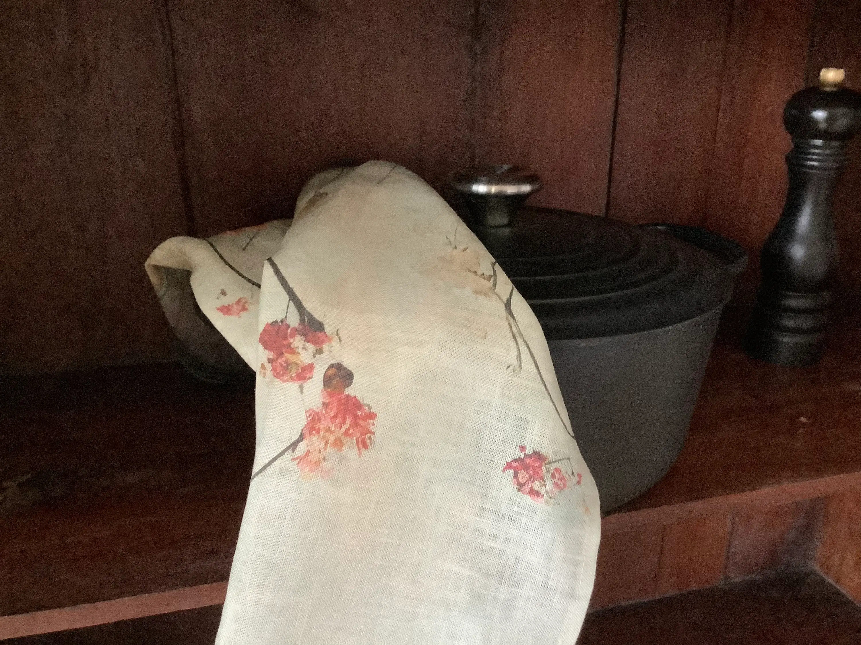 Suisse Maison de Lin - Wholesale Tea towel - Variety of Japandi Floral Linen Kitchen/Tea Towels with hook5