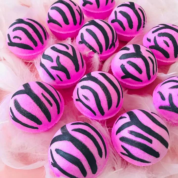 Badekugel mit Erdbeerduft für den Großhandel von 2 Little Duckies