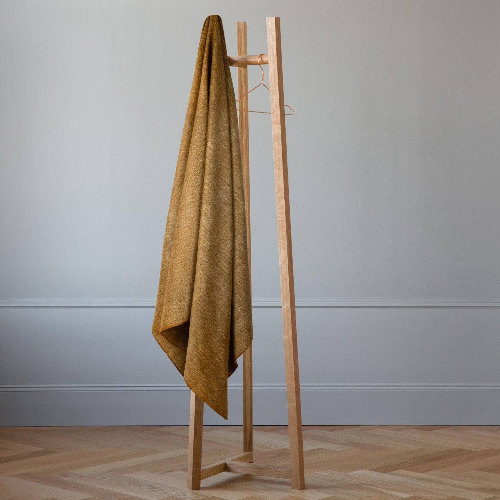 ECUALAMA – wholesale Throw blanket – Chilintomo - Double Density Baby Alpaca Wool Throw Blanket / Sofa Cover - Queen 94 x 65 - camel gold5