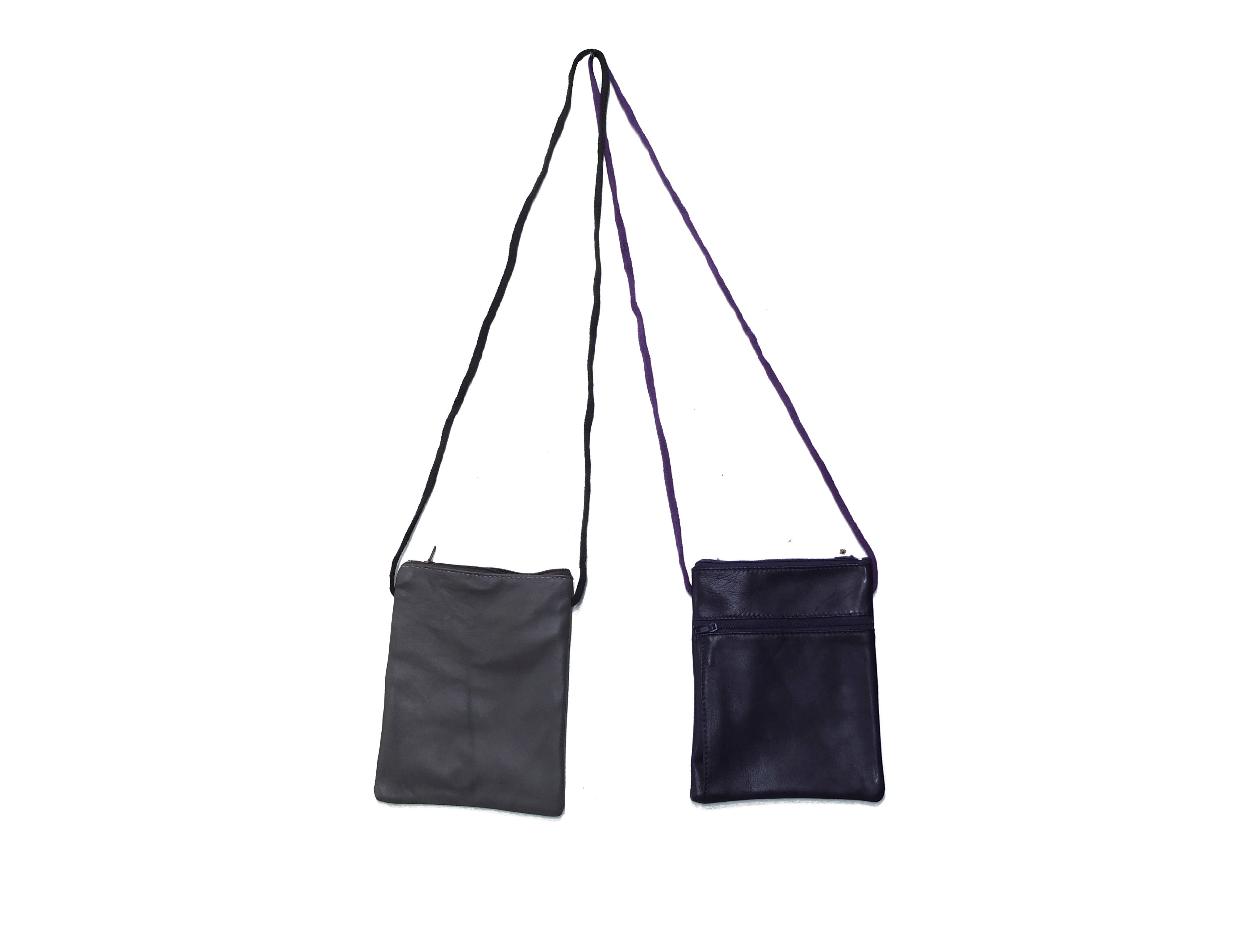 Royal marais – wholesale Coin purse – Unisex – Leather neck pouch4