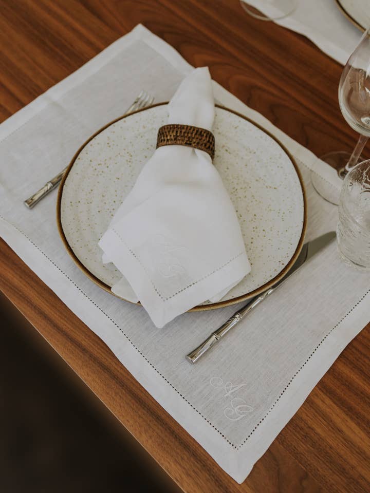 Personalized White Linen Single with Open Stitch for wholesale by Mariaida Home