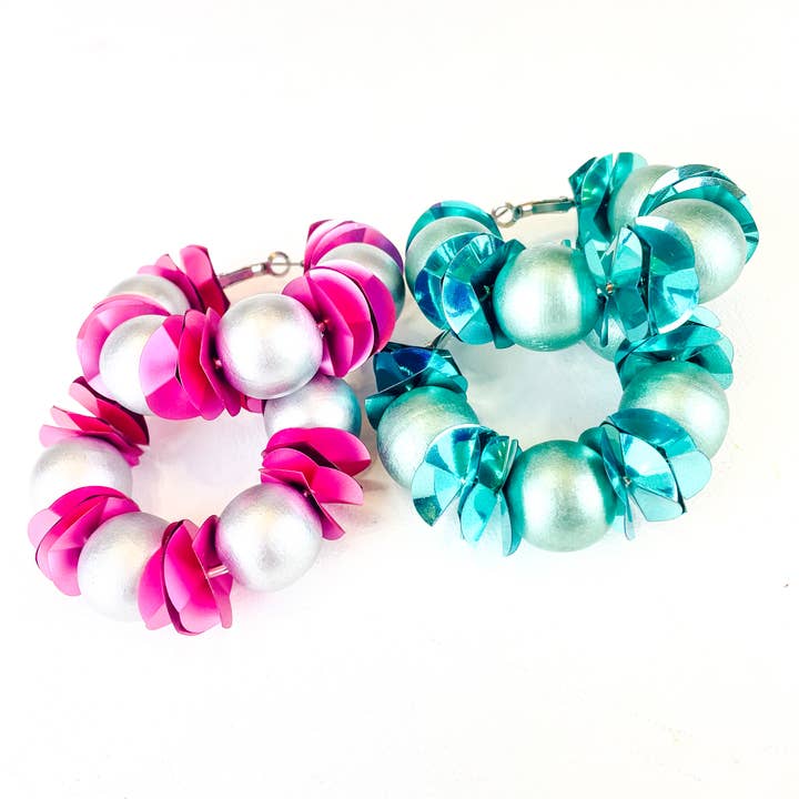 Boucles d'oreilles Pop of Color pour la vente par rosie + belle