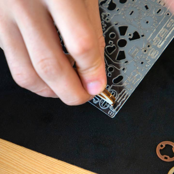 MADNESSTOYS - Wholesale Decorative Tabletop Object - Speedfighter14