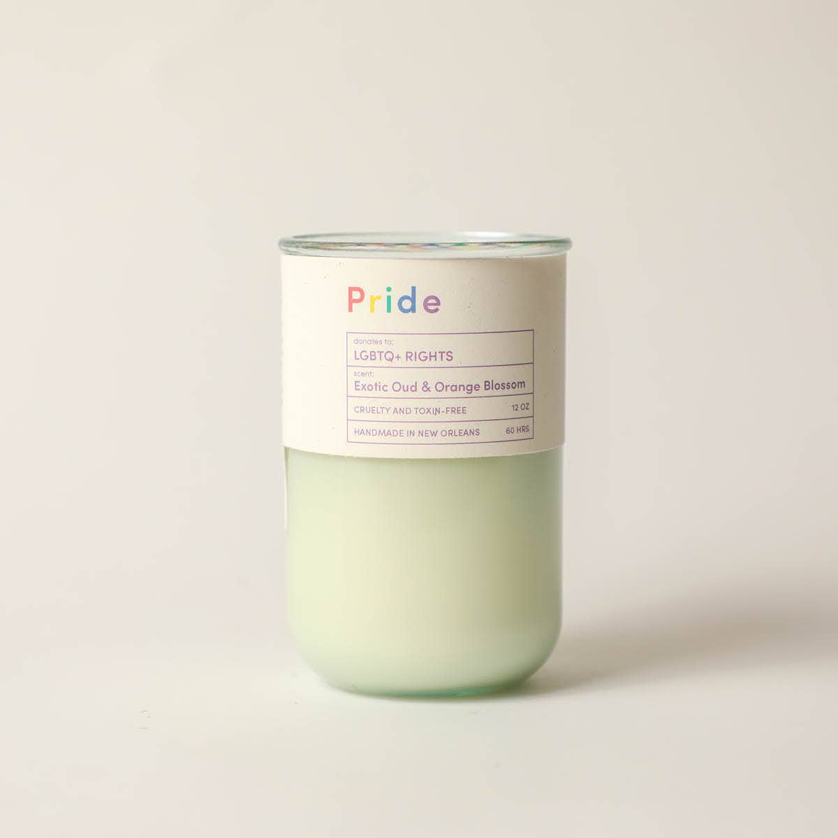 Goods That Matter – wholesale Burkljus – PRIDE, LJUDRÄTTER FÖR LGBTQ+, Träig citrusdoftande ljus, ekologisk soja1