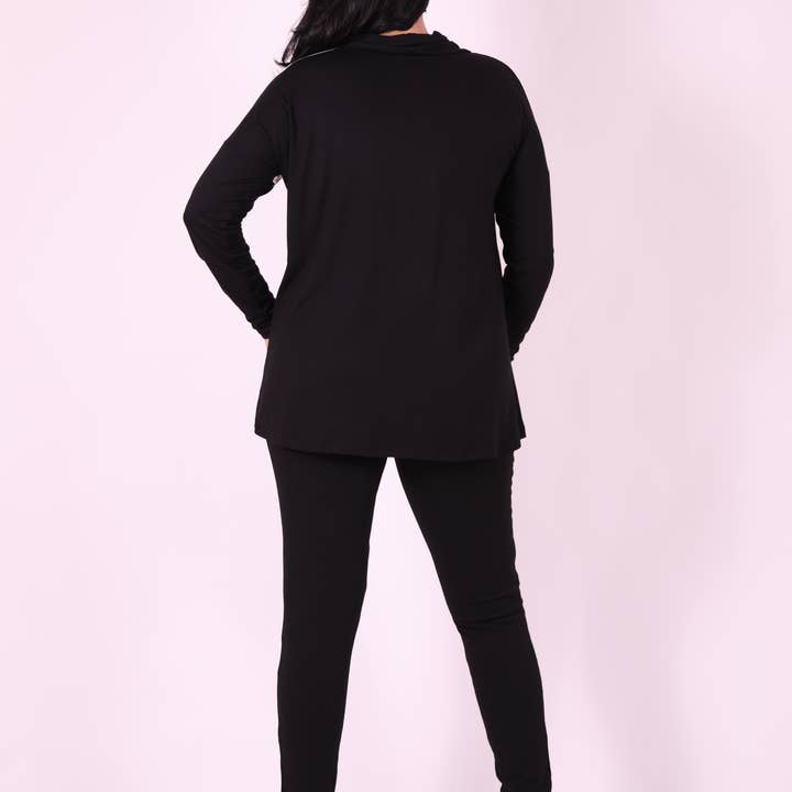 Torster & Ribeiro, Lda - CurvyShion – Engroshandel Pullover - Dame – CurvyShion let trøje med bred højhalset hals og tern - str. L til 6XL1