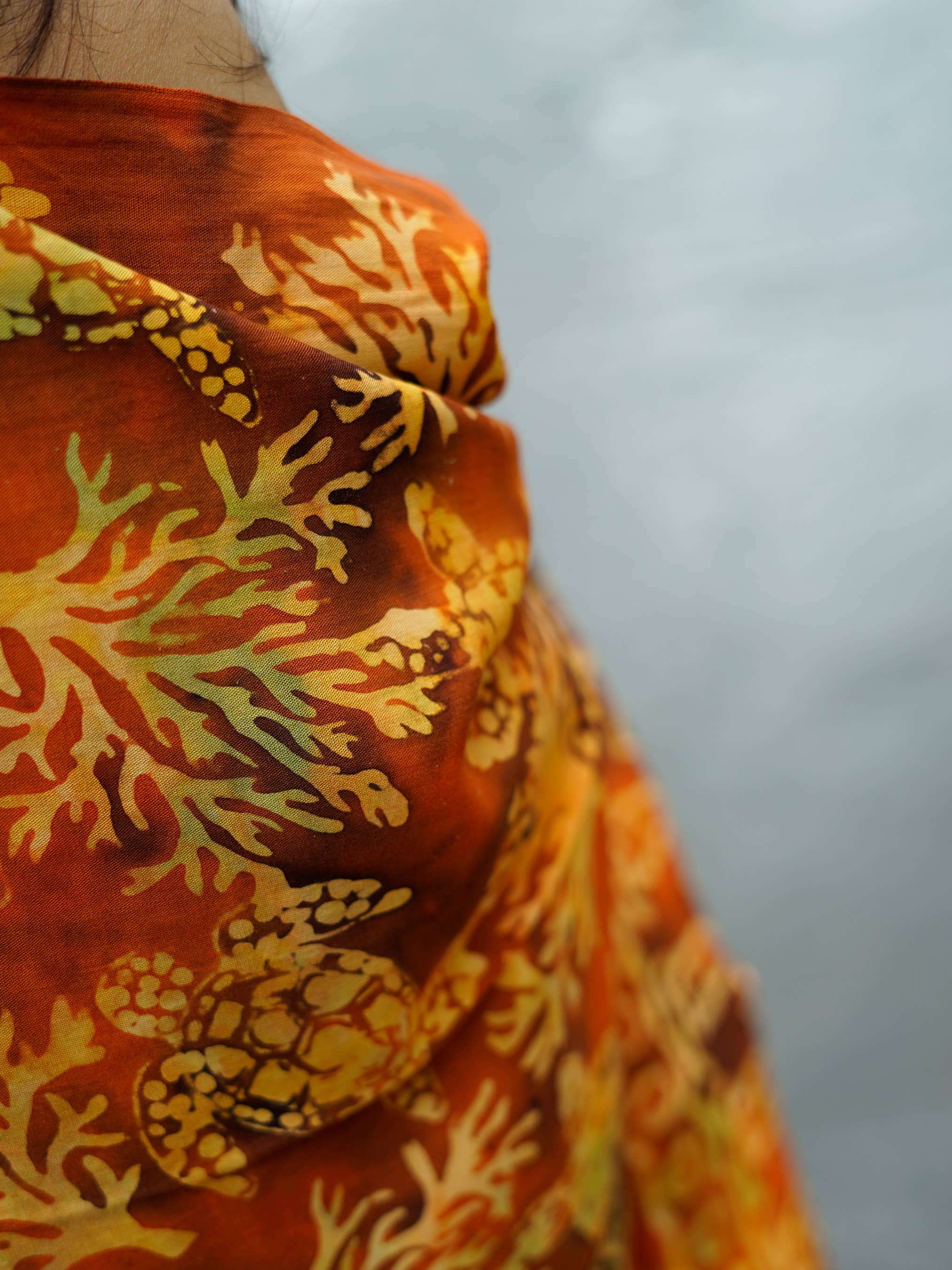 JDLUV – Großhandel Strandkleid – Damen – Sarong Bali Korallenmeer Orange Kunst # S - 0092