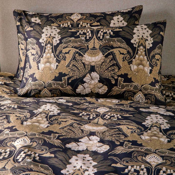 UW Home - Wholesale Bedding Set - Suburban Jungle Duvet Cover Set by Laurence Llewelyn-Bowen3