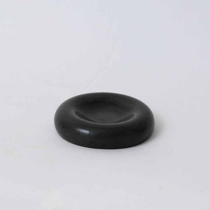 Mindful Cements - Wholesale Decorative plate/dish/bowl - Stone Pebble Dish