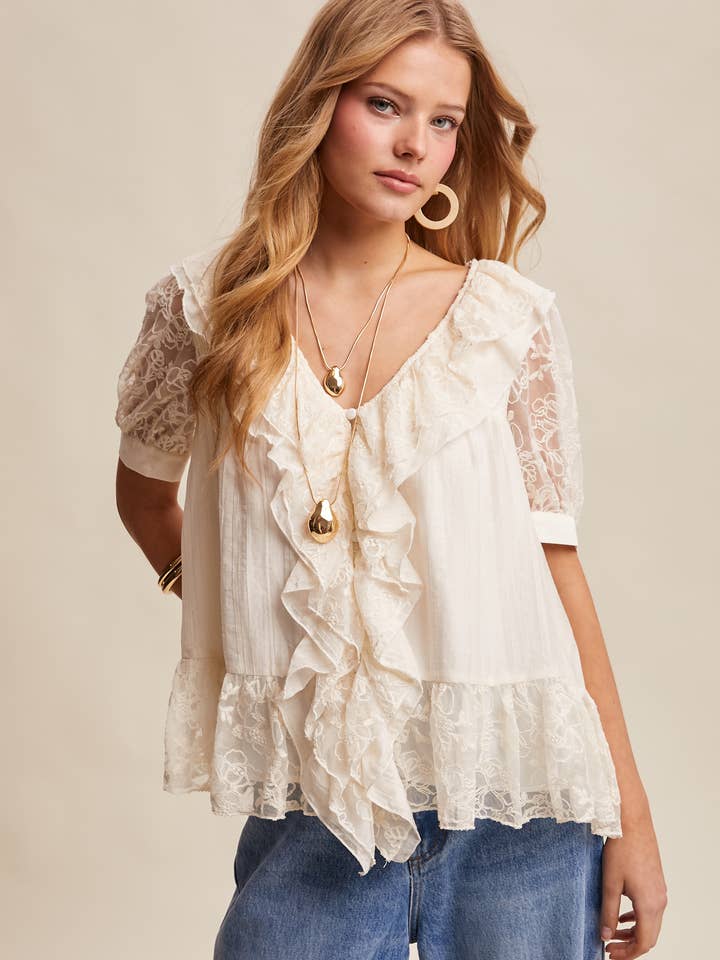 Bluse med blondekant og flæsepeplum LT1448 for engroshandel hos Listicle