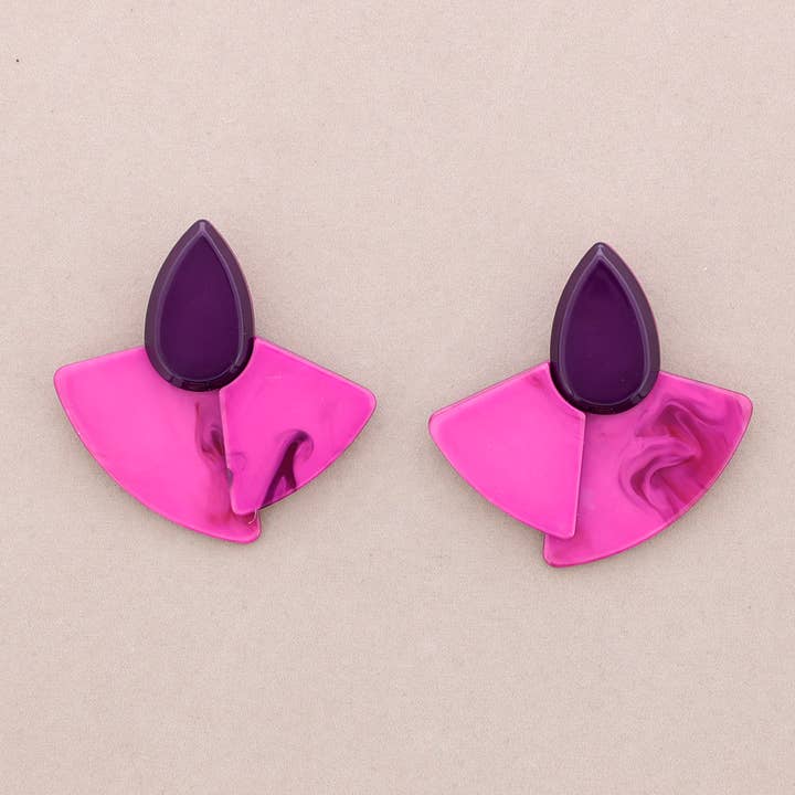 Boucles d’oreilles en résine forme éventail pour la vente par Sonata