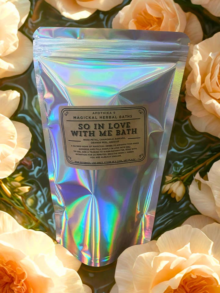 Örtbad – Självkärleksritual Blöt Så Förälskad I Mig Själv för wholesale av Apothika 9