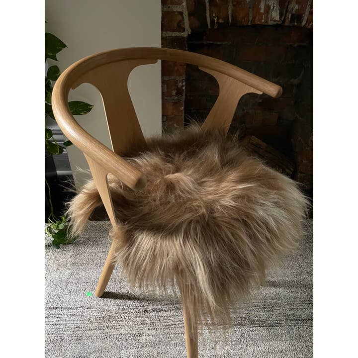 Black Sheep (White Light) - Wholesale Chair Cushion - Brown Icelandic Sheepskin Chair Pad1