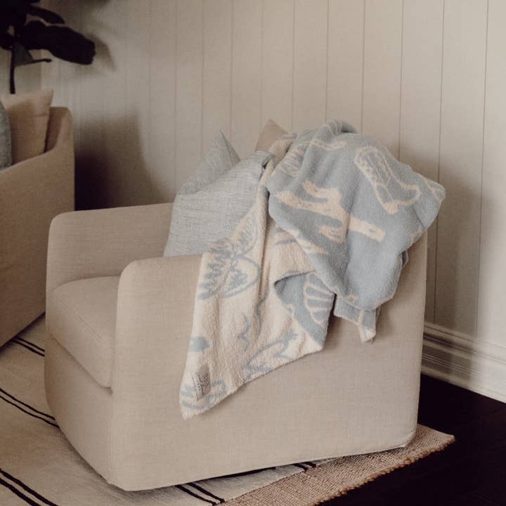 Local Beach - Wholesale Throw Blanket - Coastal Cowgirl Luxe Home Blanket3