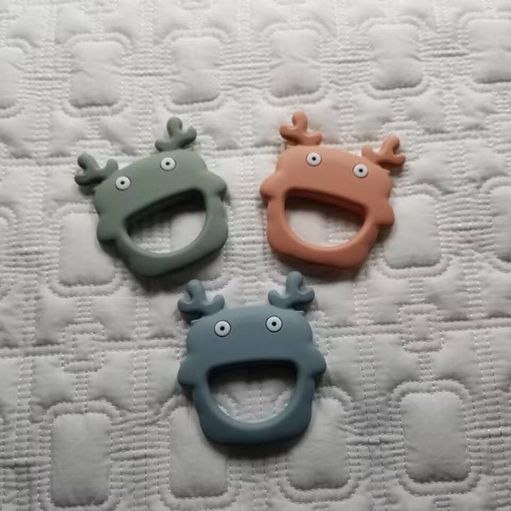 Food-Grade Silicone Deer Teether for wholesale by D & C TOYS