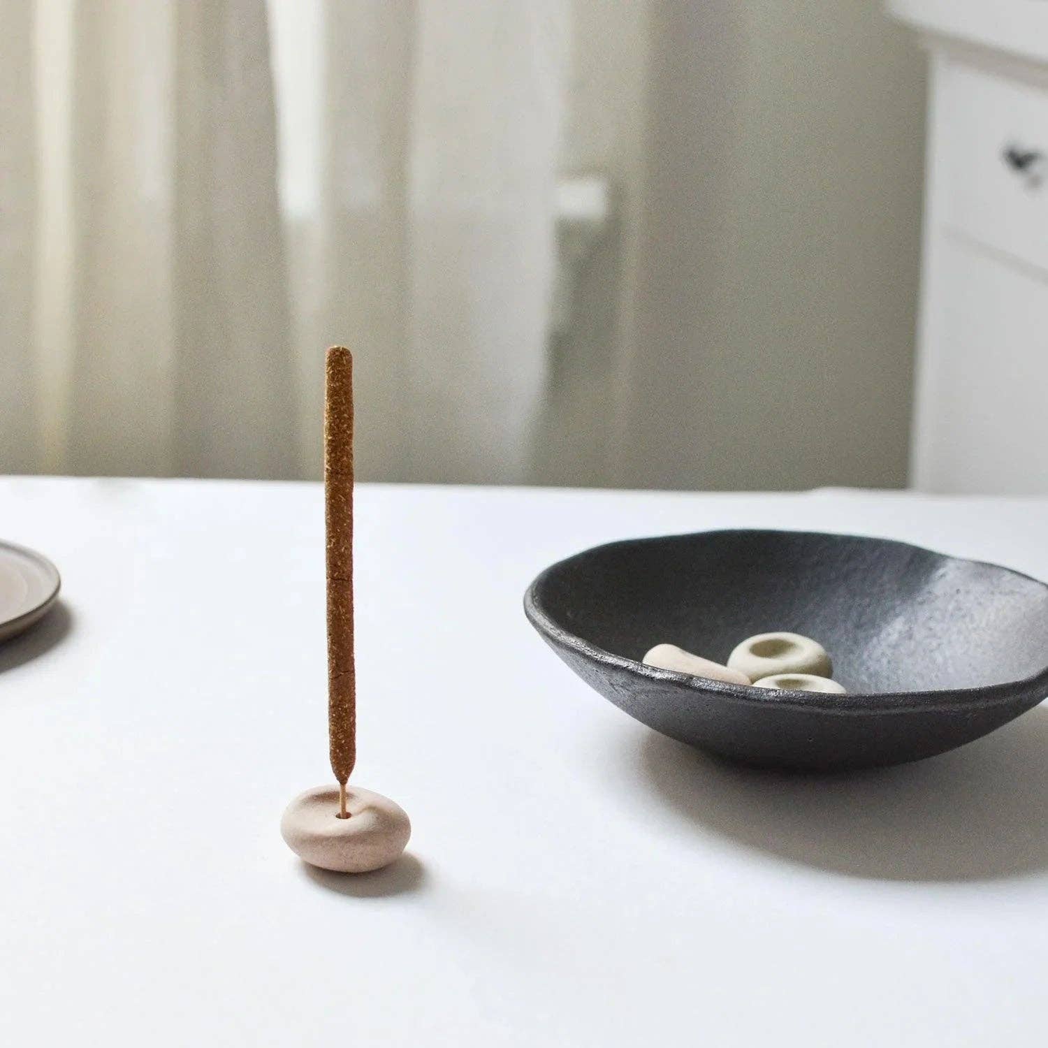 Cedar and Myrrh - Wholesale Incense Holder - Mini Beige Ceramic Pebble Incense Holder2