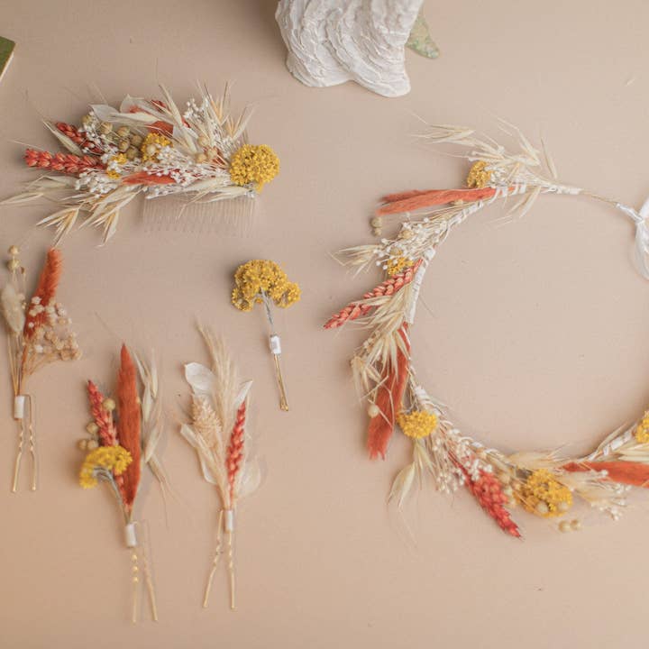 Hidden Botanics – wholesale Torkade/pressade blommor – Färgglada torkade blommor Brudbukett - Bränd Orange & Gul2