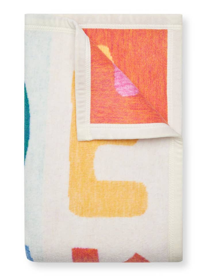 ChappyWrap - Wholesale Bedding Blanket - Kids & Baby - ABC Midi Blanket5