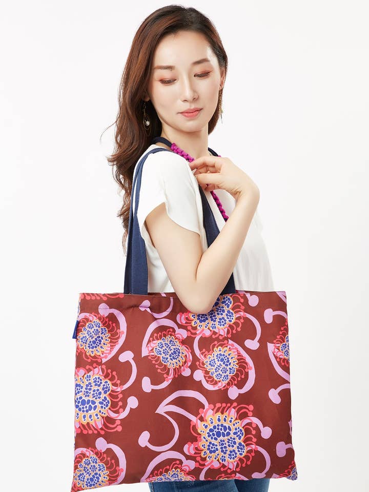 Maroon/Pink Alien Flowers Nylon Tote for wholesale by cukimber