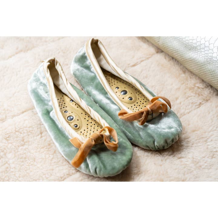 Holistic Silk Ltd - Wholesale Slippers - Women's - Silk Velvet Massage Slipper | Wellness Footwear | Lge | Jade3