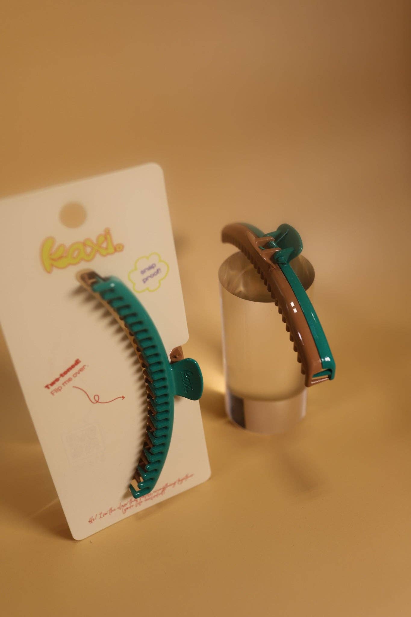 KAXI – Großhandel Haarclip – Damen – ZWEIFARBIGER GLÄNZENDER ORIGINAL HALTE-ALLES-KLAUE30