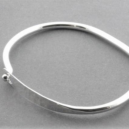 Makers & Providers - Wholesale Cuff bracelet - Sterling Silver Clip Bangle With A Hammered Treatment0