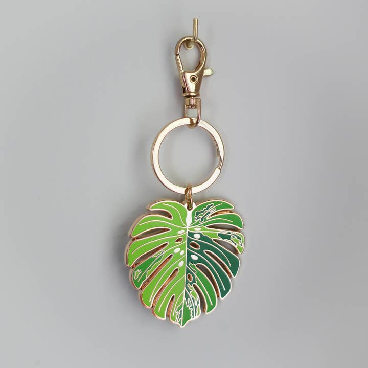 Beehive 95 Designs - Wholesale Keychain - Women's - Variegated Monstera Enamel Keychain - Houseplant Accessory1