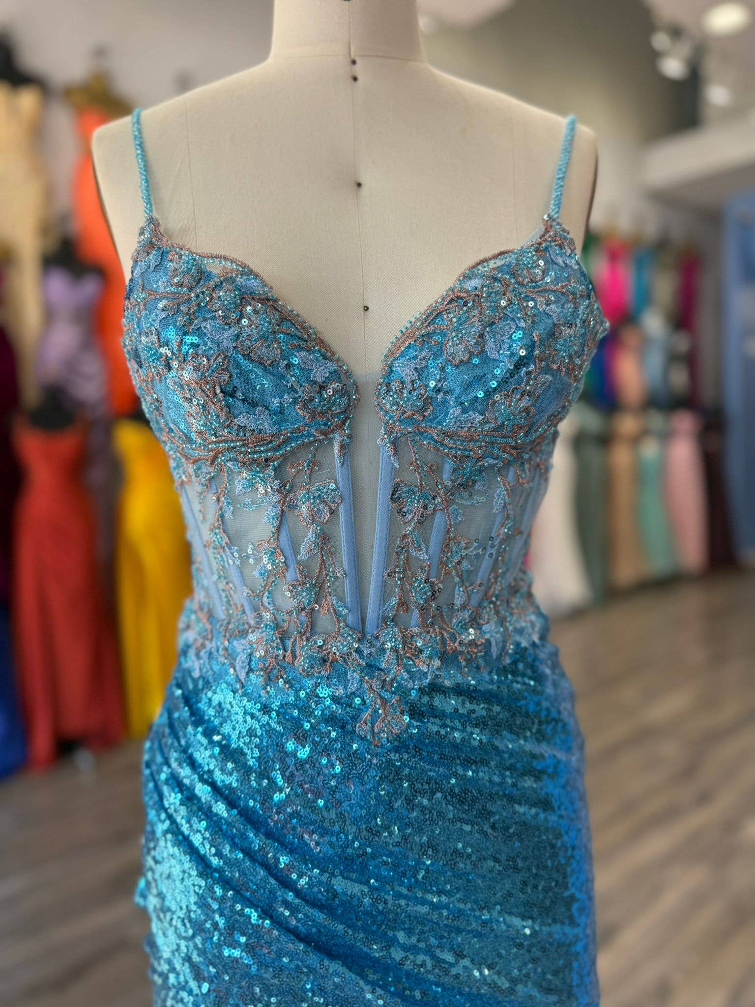 La Veneto - Wholesale Dress - Women's - DRAPED SEQUIN GOWN12