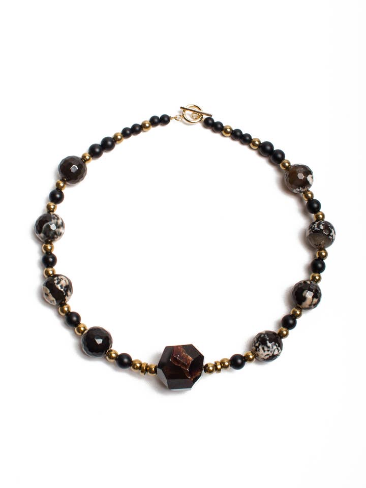 Handgemaakte Edelsteen Ketting / Robijn, Onyx en Agaat voor wholesale door MAISON ATLAS