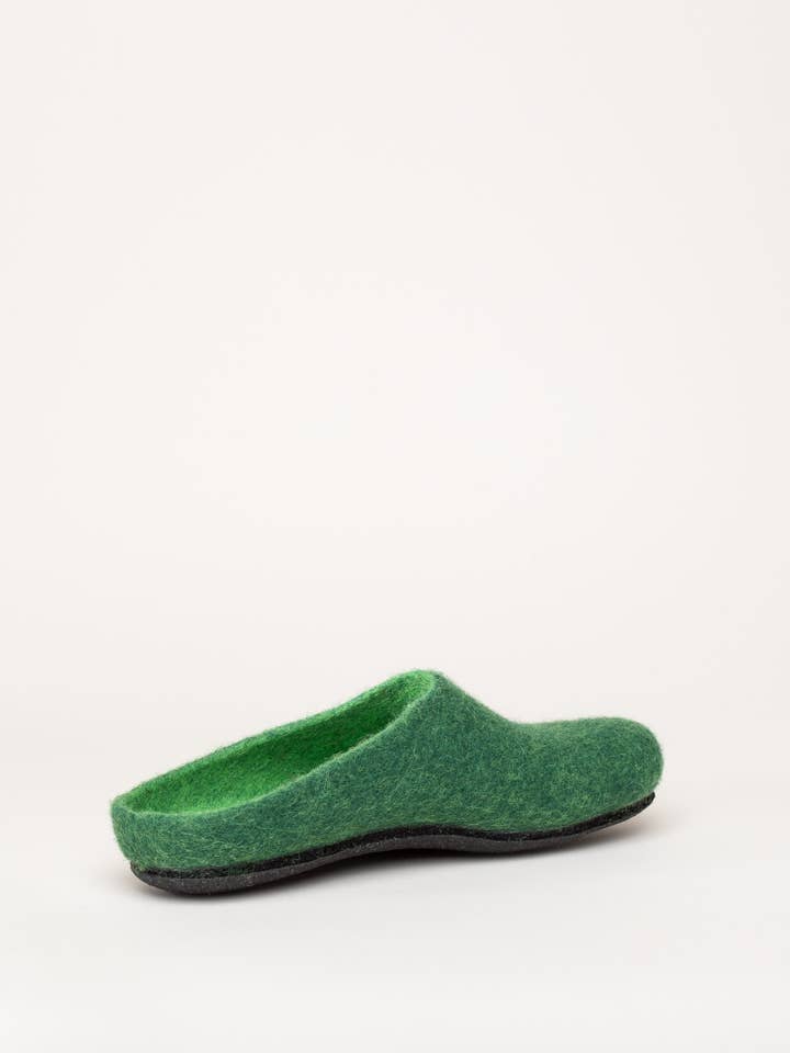 Gottstein - Wholesale Slippers - Women's - Magicfelt felt slippers AN 7091