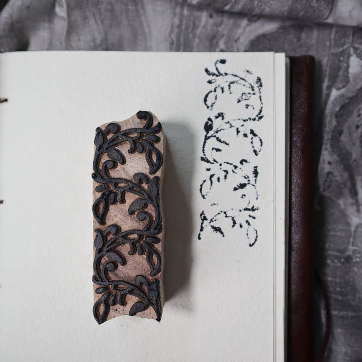 Tribal Trade GmbH – Großhandel Gummi-/Dekostempel – Stempel Holz Bordüre 7,5cm Modell 03 Borte Holzstempel7