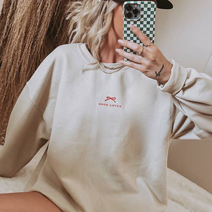 P E T I T R U E - Wholesale Sweatshirt - Women's - EMBROIDERED Sweatshirt Book Lover Bookish Gifts 20253