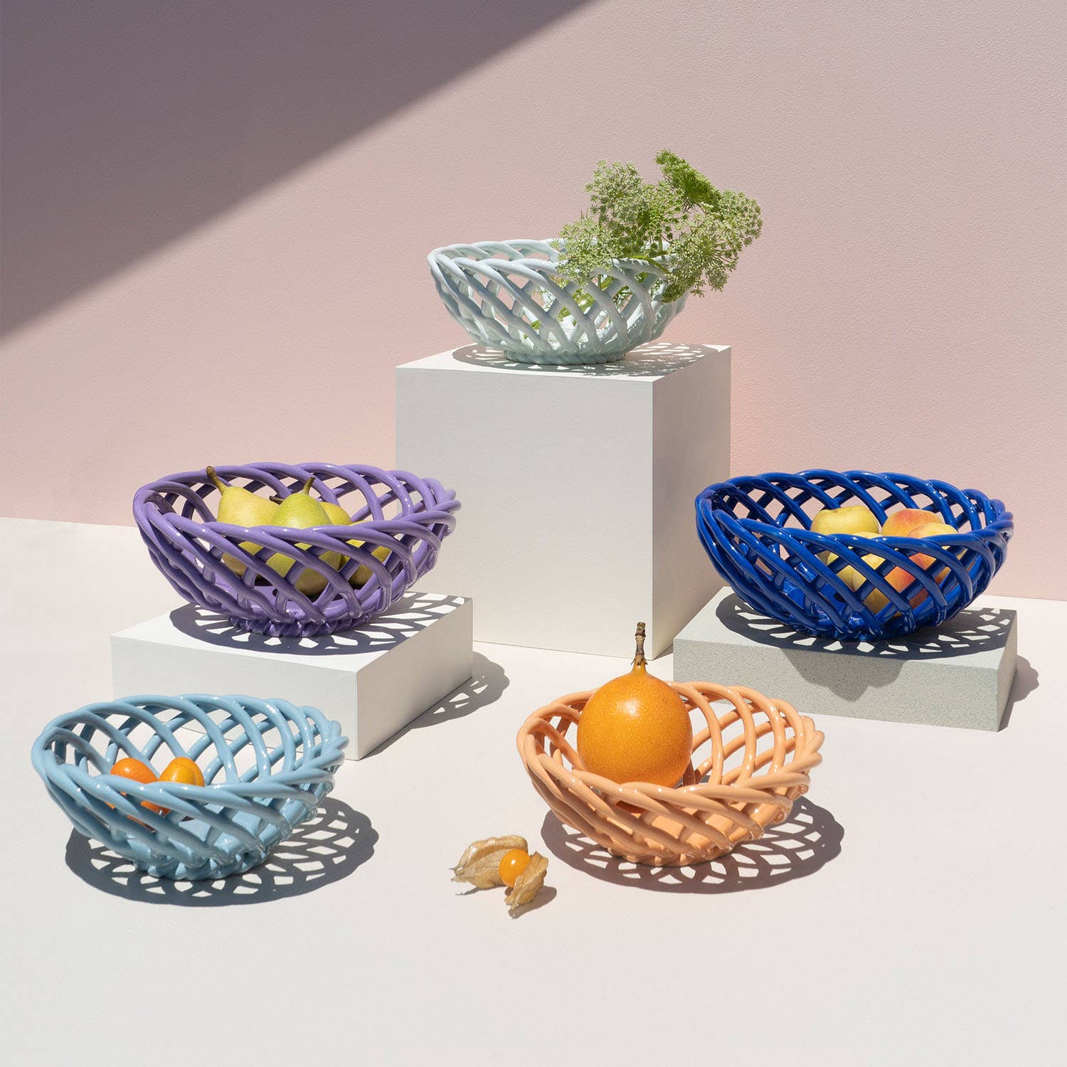 54 Celsius - Wholesale Basket - OCTAEVO Sicilia Ceramic Basket - Small Fruit Basket1