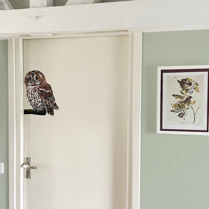 MYRTE - Wholesale Wall Decal/Stickers - Tawny Owl Illustration Wall Decal2