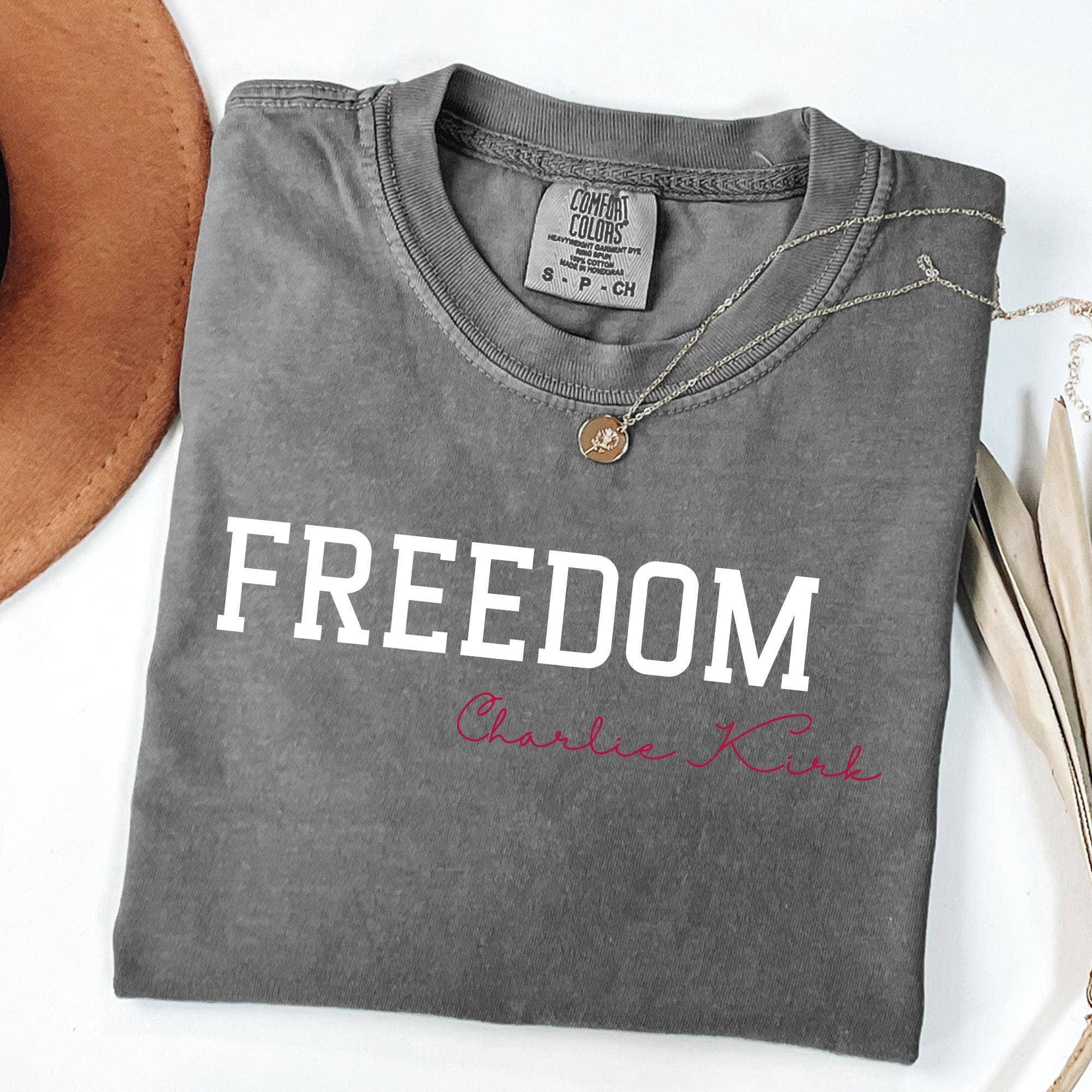 ClevorFit - Wholesale T-Shirt (Graphic) - Unisex - Comfort Colors Freedom Shirt, Freedom Women Sweatshirt,2