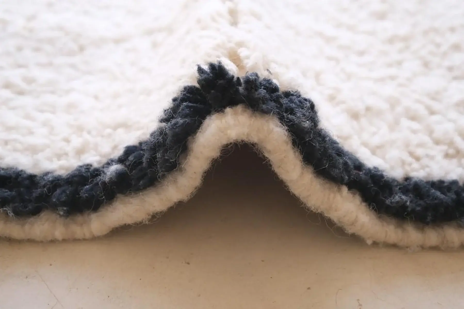 High crafty - Wholesale Runner Rug - Pure Wool Moroccan Berber Handmade Runner 80 x 240 cm #23