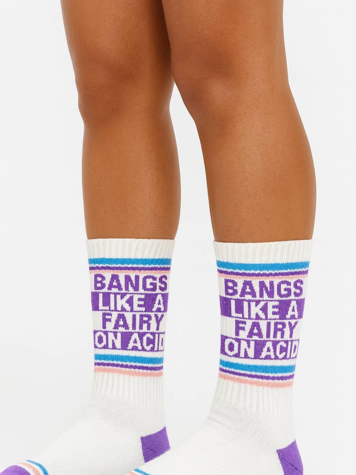 Smällar som en älva på syra Slogan nyhet Bomullsstrumpor för wholesale av That Gay Creation