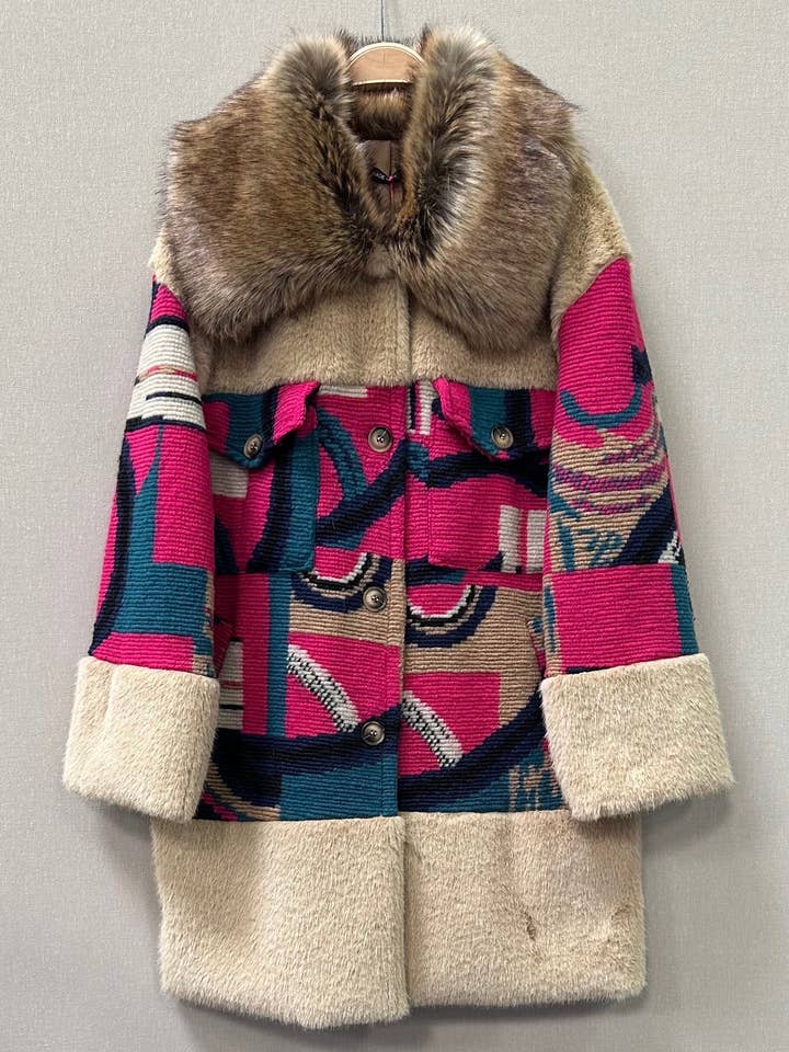 SWEET MAGIC MODA Y COMPLEMENTOS - Wholesale Fur/Faux Fur Coat - Women's - FAUX FUR COAT0