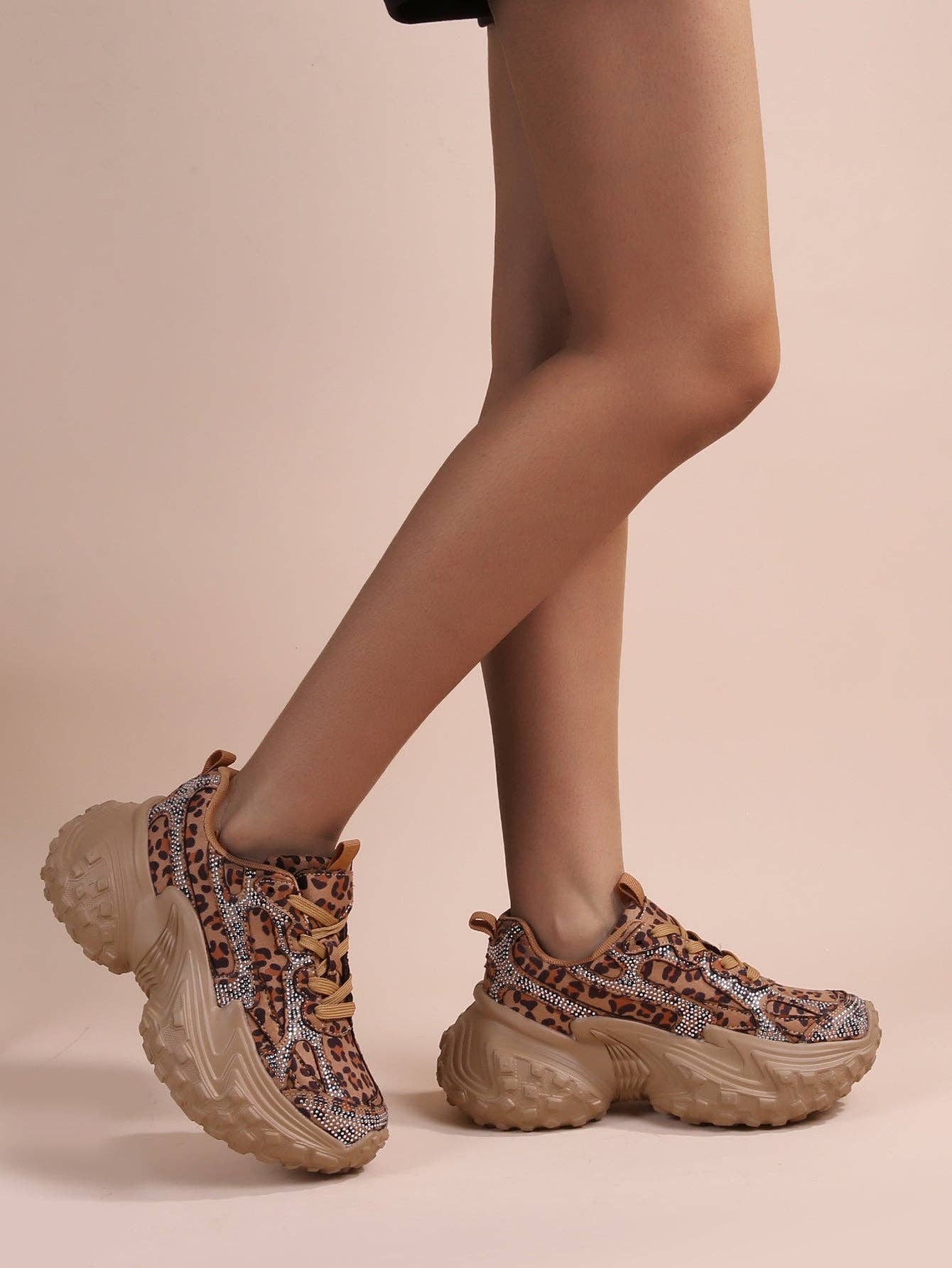 Berness Shoes - Wholesale Lifestyle Sneakers - Women's - Danielle9