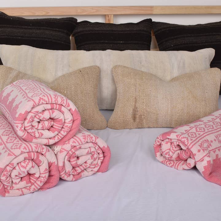 Organic Turkish Towels - Wholesale Throw Blanket - Personalized Throw, Cozy Blankets for Sale5