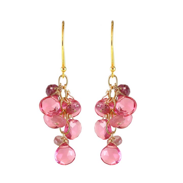 Boucles d'oreilles cascade en or avec quartz rubellite et saphir rose pour la vente par Alicia Van Fleteren Jewelry Design