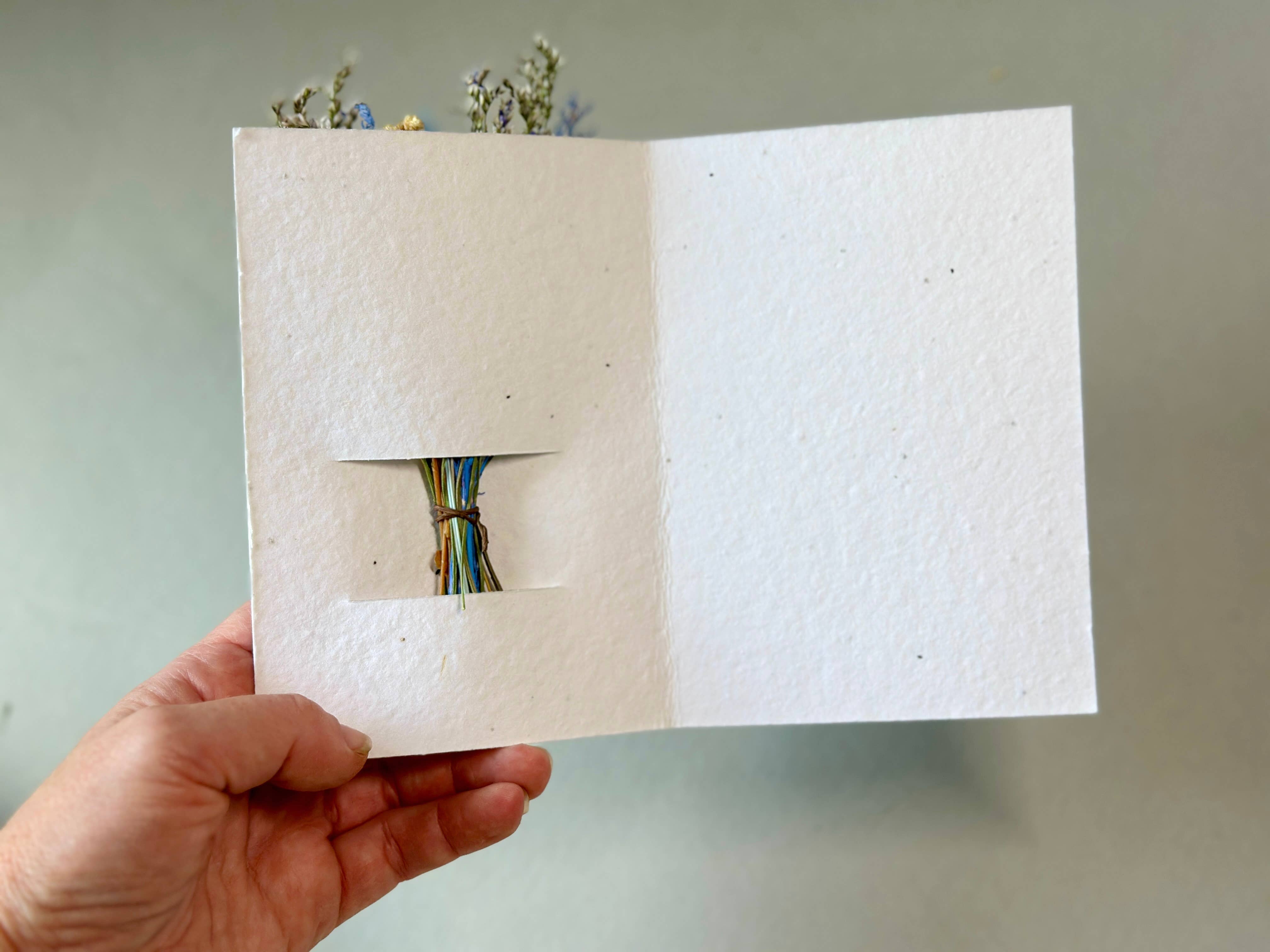 The Gardeners Wife – wholesale Tackkort – Vildblomsfrökort + Liten Bukett | Tacksam3