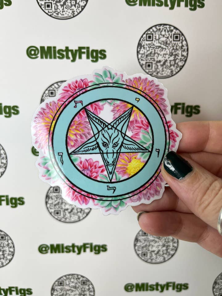 Autocollant en vinyle — Baphomet floral Pentacle — Bouteille d'eau pour ordinateur portable, agenda Bujo, cadeau, imperméable, mat ou holo pour la vente par Misty Figs