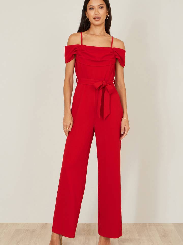 Yumi Röd Stretch Bardot Jumpsuit för wholesale av Yumi