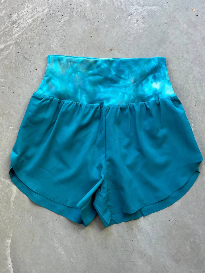 Virginia Ultralite Split Shorts for wholesale by Relay Active