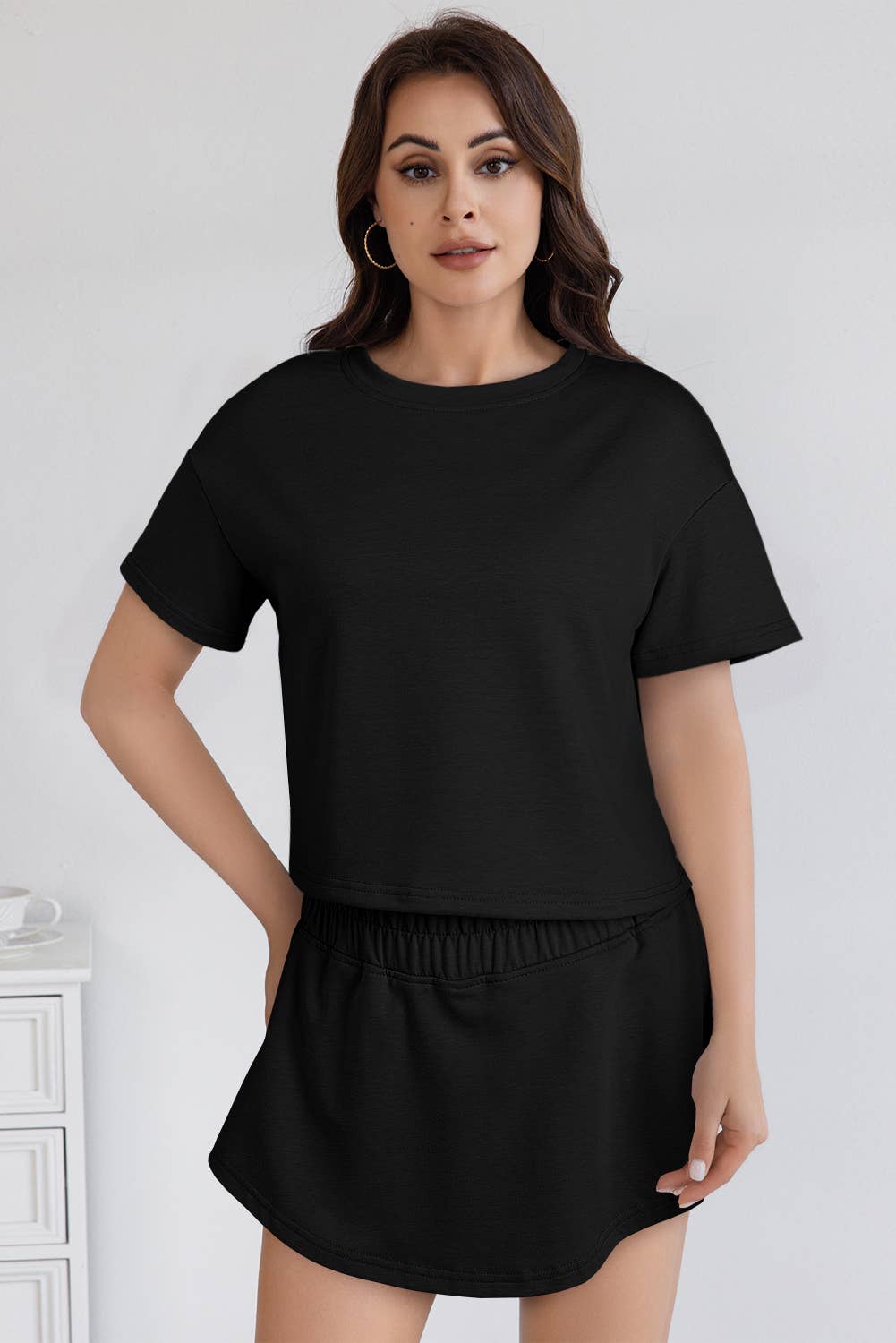 LA Society - Vente Ensemble haut et jupe - Femme - Ensemble de t-shirt court et jupe-short taille haute à volants1